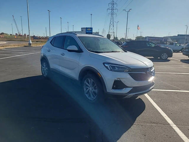 2022 Buick Encore GX Essence AWD photo