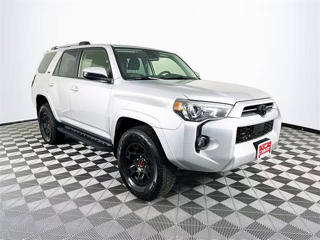 2023 Toyota 4Runner SR5 4WD photo