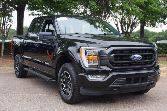 2022 Ford F-150 XLT 4WD photo