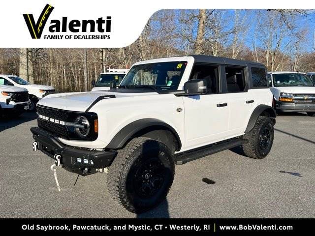 2022 Ford Bronco 4 Door Wildtrak 4WD photo