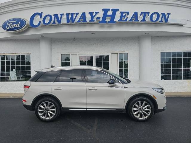 2022 Lincoln Corsair Standard FWD photo