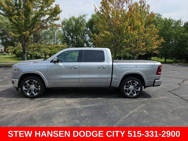 2022 Ram 1500 Limited 4WD photo
