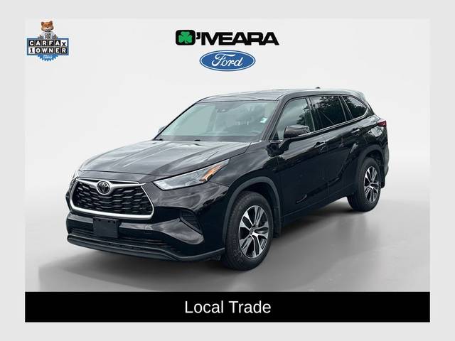 2022 Toyota Highlander L FWD photo