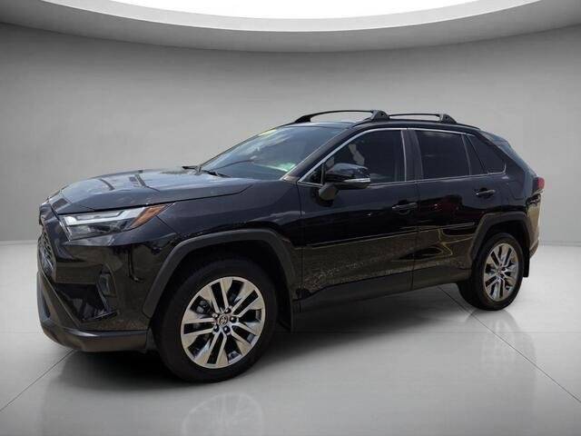 2022 Toyota RAV4 XLE Premium FWD photo