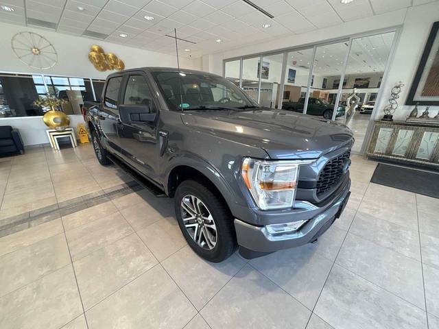 2022 Ford F-150 XL 4WD photo