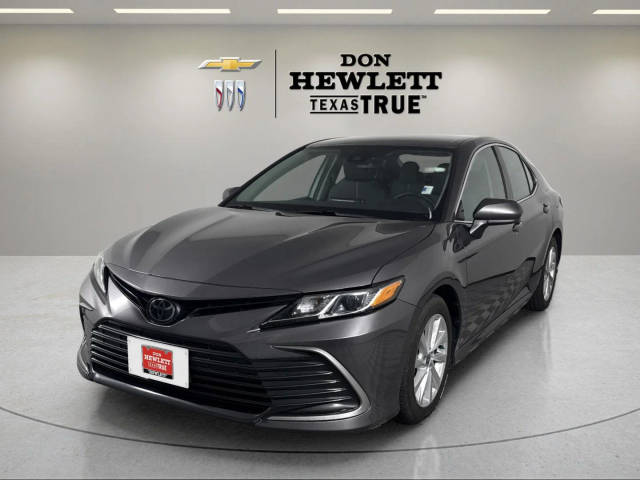 2023 Toyota Camry LE FWD photo