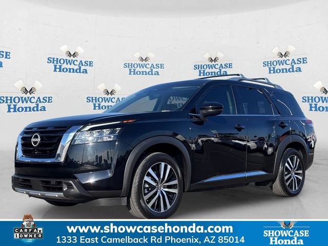 2023 Nissan Pathfinder Platinum FWD photo