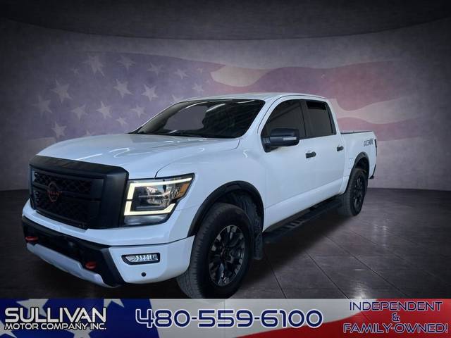 2023 Nissan Titan PRO-4X 4WD photo