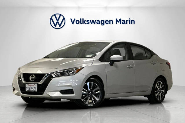 2022 Nissan Versa SV FWD photo