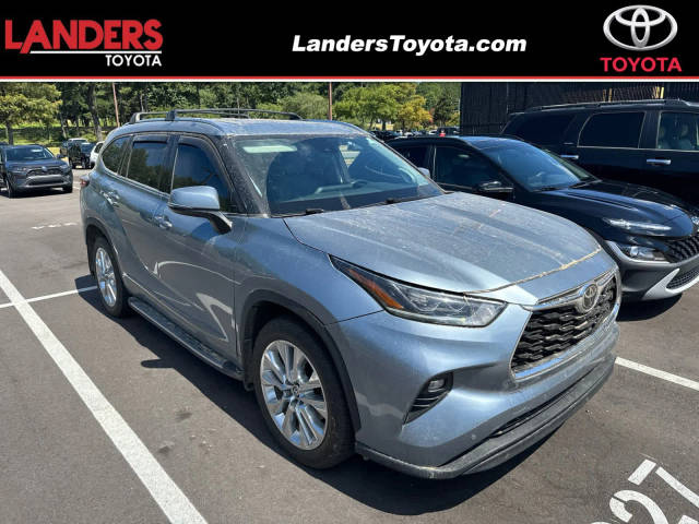 2022 Toyota Highlander Limited FWD photo