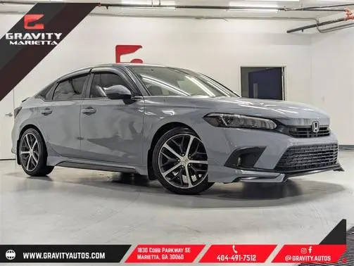 2022 Honda Civic Touring FWD photo