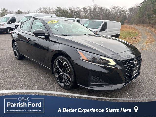 2023 Nissan Altima 2.5 SR AWD photo