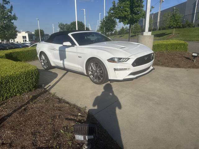 2022 Ford Mustang GT Premium RWD photo
