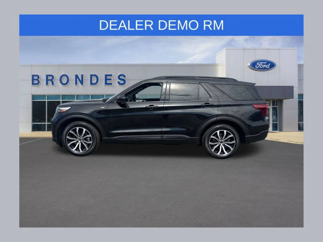 2022 Ford Explorer ST-Line 4WD photo