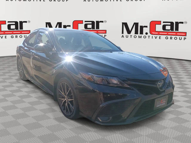 2023 Toyota Camry Hybrid SE FWD photo