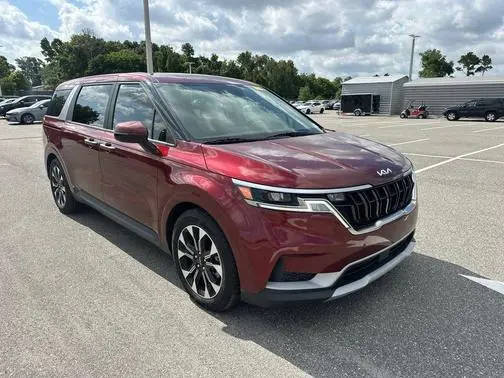 2023 Kia Carnival EX FWD photo