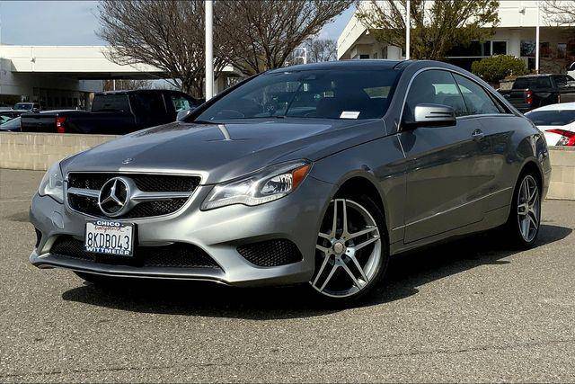 2015 Mercedes-Benz E-Class E 400 AWD photo