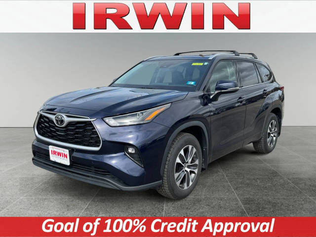 2022 Toyota Highlander XLE AWD photo