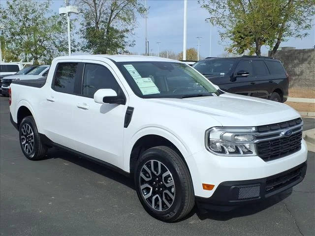 2022 Ford Maverick LARIAT FWD photo