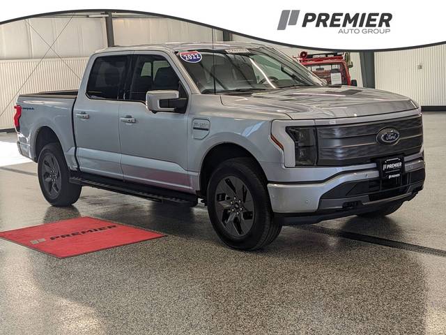2022 Ford F-150 Lightning LARIAT AWD photo