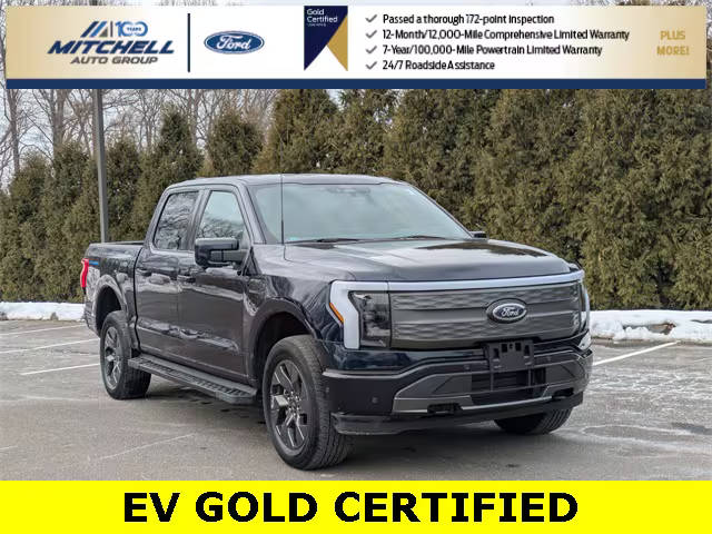 2022 Ford F-150 Lightning LARIAT AWD photo