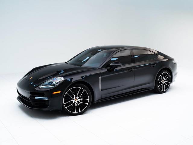 2023 Porsche Panamera 4 Platinum Edition AWD photo
