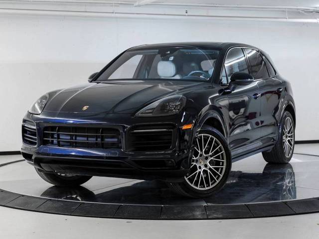 2023 Porsche Cayenne Platinum Edition AWD photo