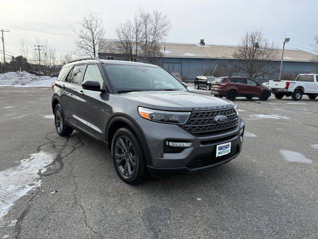 2022 Ford Explorer XLT 4WD photo