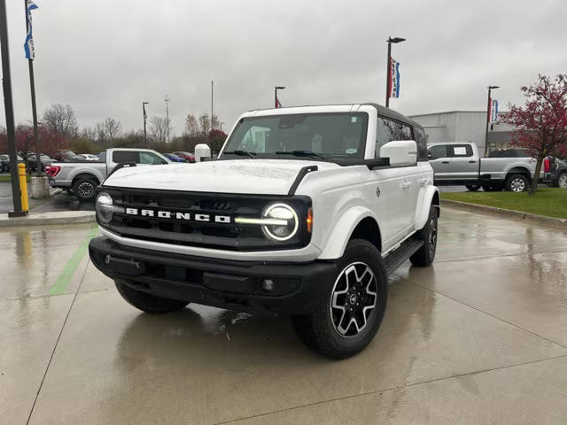 2022 Ford Bronco 4 Door Outer Banks 4WD photo