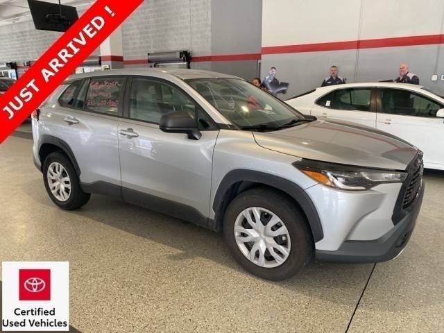 2022 Toyota Corolla Cross L FWD photo