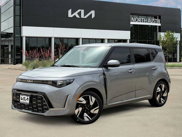 2023 Kia Soul GT-Line FWD photo