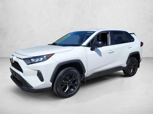 2022 Toyota RAV4 LE AWD photo