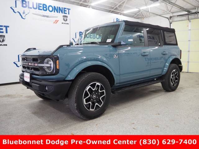 2022 Ford Bronco 4 Door Outer Banks 4WD photo