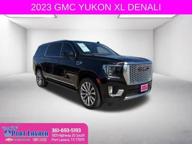 2023 GMC Yukon XL Denali 4WD photo