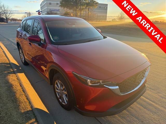 2023 Mazda CX-5 2.5 S Preferred Package AWD photo
