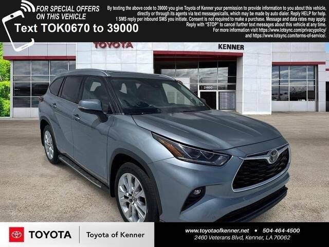 2022 Toyota Highlander Limited FWD photo
