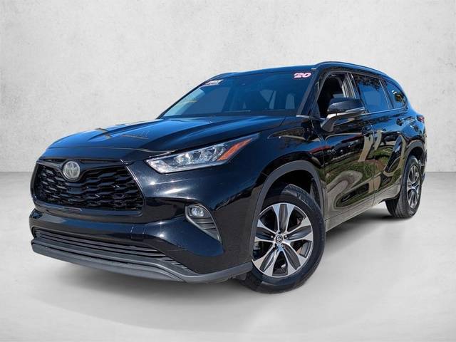 2020 Toyota Highlander XLE FWD photo