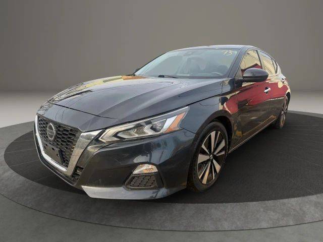 2021 Nissan Altima 2.5 SV FWD photo