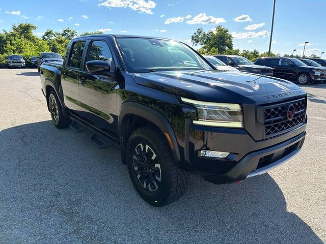 2023 Nissan Frontier PRO-4X 4WD photo