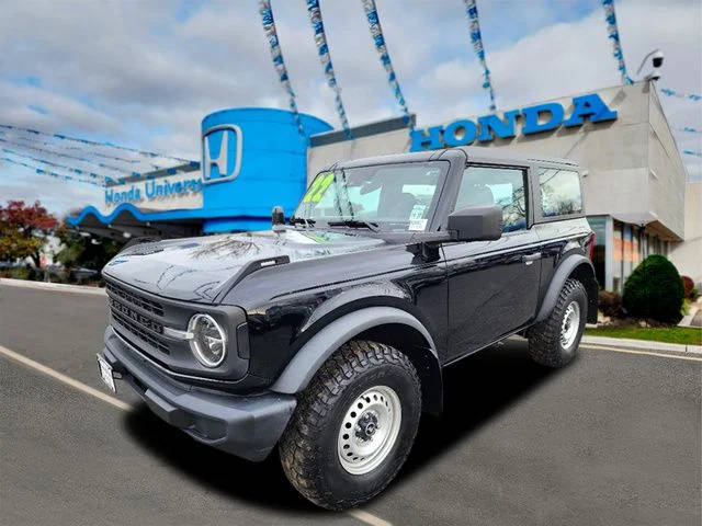 2022 Ford Bronco 2 Door Base 4WD photo