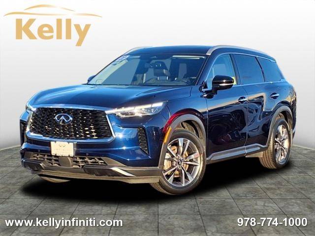 2022 Infiniti QX60 LUXE AWD photo