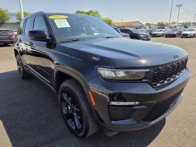 2023 Jeep Grand Cherokee Limited 4WD photo