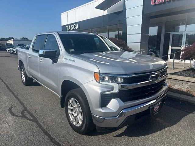 2022 Chevrolet Silverado 1500 LT 4WD photo