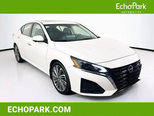 2023 Nissan Altima 2.5 SL FWD photo
