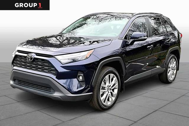2022 Toyota RAV4 XLE Premium FWD photo