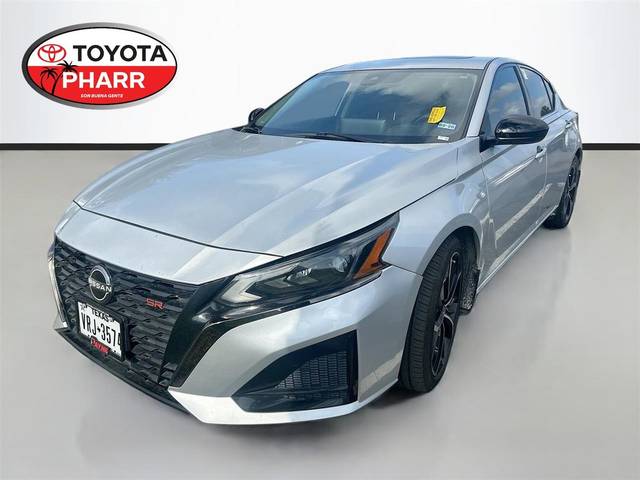 2023 Nissan Altima 2.5 SR FWD photo