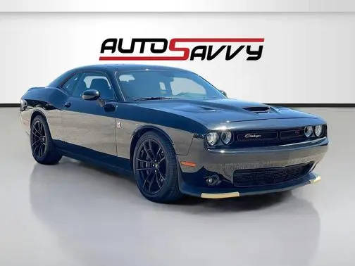 2022 Dodge Challenger R/T Scat Pack RWD photo