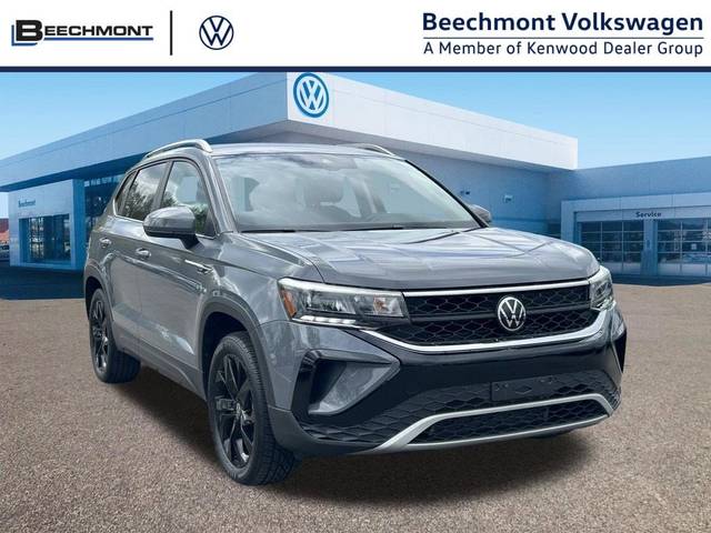 2023 Volkswagen Taos SE AWD photo