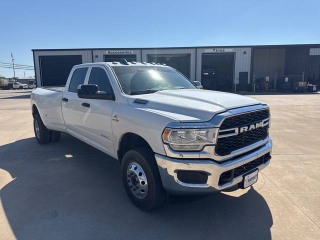 2022 Ram 3500 Tradesman 4WD photo