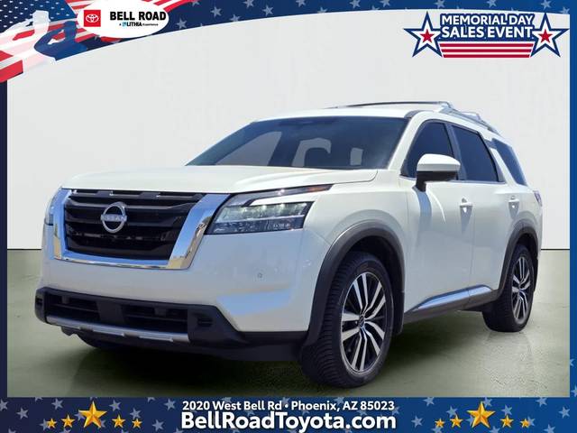 2023 Nissan Pathfinder Platinum 4WD photo